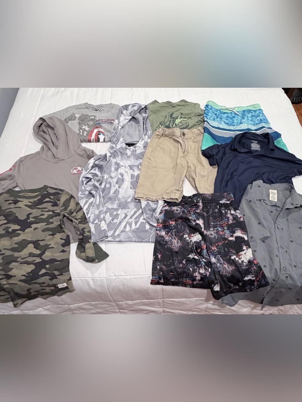 Boys Size 6/7 Clothing Bundle – Nike, Under Armour, GAP, Old Navy, Lands’ End